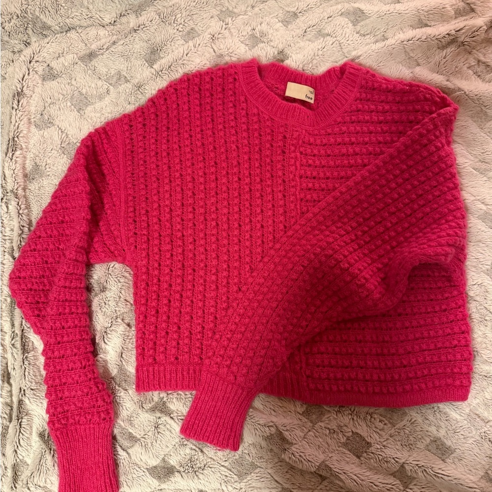 Aritzia Wilfred Free bright pink oversized knit sweater